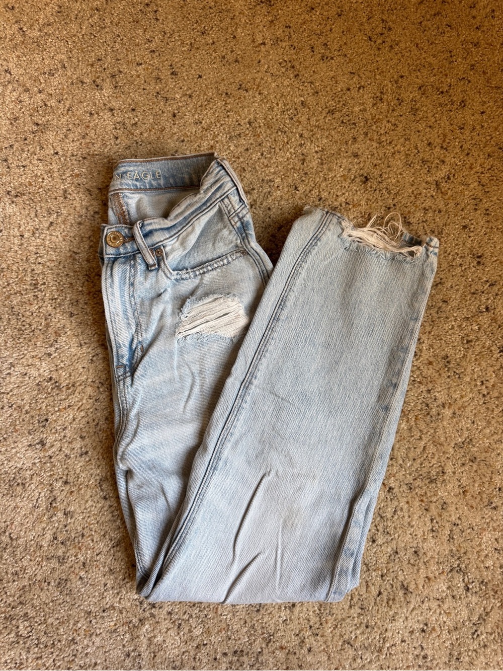 American Eagle Light Blue High-Rise Distressed Jeans